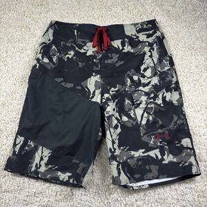 Under Armour‎ UA Cargo Shorts Printed Camo 32
